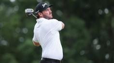 Golfista Murray řádil na US Open. Jednu hůl vzteky zlomil, další mrsknul do trávy