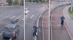 Nepochopitelný úlet. Chodec záměrně skočil z chodníku na projíždějící auto