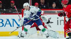 Posila Vancouveru se uvedla dvěma góly. Canucks jsou ze Švéda nadšení