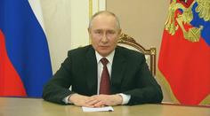 Putin poprvé po víkendových nepokojích veřejně vystoupil. O wagnerovcích mlčel