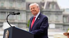 Trump spouští novou akci. USA na ni nasadí 15 tisíc vojáků a 100 letadel