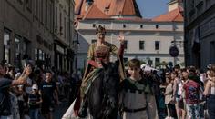 Znojemské vinobraní kvůli dešti zrušili. Někteří lidé se s tím nechtějí smířit
