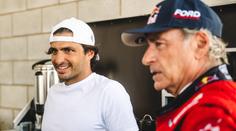Formulový princ v šoku. Sainz senior rozklepal syna v dakarské bestii