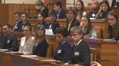 Studenti simulují Europarlament. Přípravou udivili i senátory