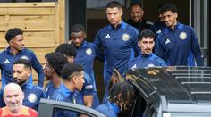 Ronaldománie v Rakousku: Fanoušci klepou hvězdě na dveře, zasahovali i hasiči