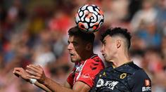 Fotbal bez hlaviček? V Anglii se odehrál první testovací zápas