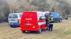 Horor v Praze! V tamním lesíku našli dvě ohořelá lidská těla