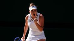 Královnou Wimbledonu je Nosková. Jednoznačné finále se ale proměnilo v drama