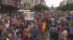 Děti se budou učit o LGBT+ a genderu. Nejde o ideologii, tvrdí spoluautor osnov