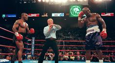 Mike Tyson prodává bonbóny ve tvaru ukousnutého ucha bývalého rivala