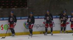 Hokejisté Rangers trénovali na Spartě, kouč Tortorella hráče nešetřil
