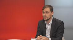 Změny v rozpočtu se dotknou nás všech, tvrdí ekonom. Nejde to bezbolestně