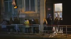 VIDEO: Policie ukončila dvě nelegální párty v Praze! Byly tam desítky lidí