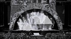 Rána pro rockery. Zemřel bubeník legendárních AC/DC