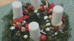 V Česku proběhla floristická soutěž. Žáci se utkali o nejkrásnější vánoční ozdobu
