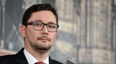 Stát zaplatil za Hrad pokutu. Nechtěl zveřejnit plat Mynáře či Ovčáčka