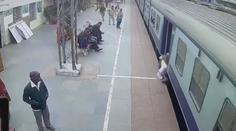 Cestující při nástupu do vlaku klopýtl. Souprava ho táhla ještě několik metrů