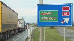 Peklo na cestě do Zlína: Kvůli opravě dálnice kolabuje doprava