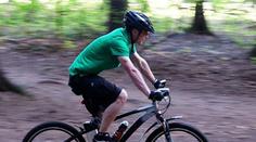 Cyklista se na Ostravsku projížděl nahý! Jeho důvod byl kuriózní