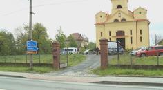 Nové detaily vraždy mladíka na faře! Policisté možná našli zbraň