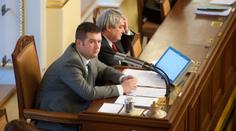 PŘÍMÝ PŘENOS z jednání Poslanecké sněmovny