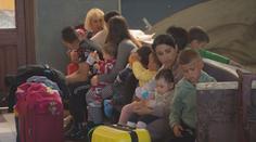 Vláda chce přesunout uprchlíky z Prahy. Někde nemají dost míst ve školách