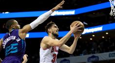 Satoranskému premiéra za Chicago nevyšla, zato Irving dal 50 bodů!