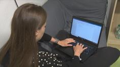 Pravidla pro home office se mají změnit. Některým skupinám je nepůjde zakázat