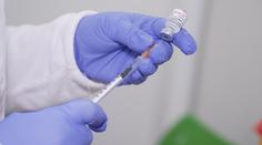 Začíná chřipkové období. Češi mají stále velký zájem o očkování proti covidu