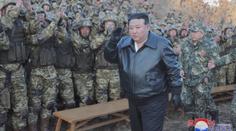 Kim Čong-un vypálil rakety. Ohrožuje naši bezpečnost, zuří Japonci