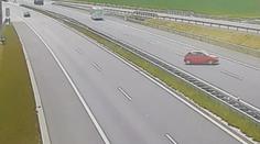 Postarší řidič na dálnici zazmatkoval. Teď může přijít o řidičák