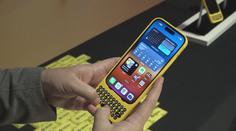 Tyhle vychytávky si zamilujete. Návštěvníky zaujal tlačítkový telefon