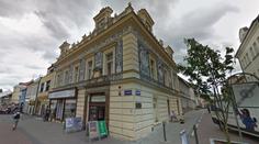 Kuriózní nabídka. V Kladně je na prodej téměř celé centrum