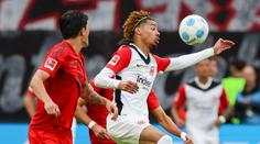Bayern ztratil body, Hoffenheim s Hložkem a Juráskem remizoval