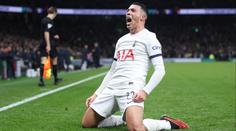 Tottenham rozhodl o postupu v FA Cupu parádním gólem. Dál jde i Fulham