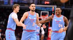 Saty řídil vítězství nad Memphisem! Milwaukee má 13. výhru v řadě