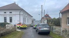 Střelba ve škole na Kladensku! Našli tam dva mrtvé muže