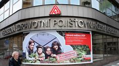 Pomoc nebo otrava? VZP začne oslovovat dlužníky přímo