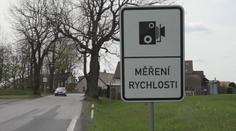 Městečko na Vysočině má 8 rychlostních radarů. Mastí si na nás kapsy, vadí lidem