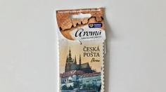 Lidé se smějí České poště. Na známce si spletla Prahu s Brnem