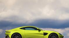 Nový Aston má motor z Mercedesu a zajímavou cenu
