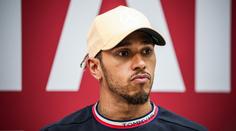Hamilton reaguje na slova šéfa Red Bullu. Absolutně nevím, o čem mluví, říká
