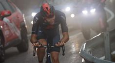 Horská etapa v dešti pro Gannu! Růžový zůstal Almeida, Nibali je pátý