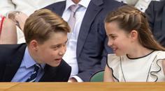 Fanoušci si všimli skrytého detailu na fotce prince George. Postarala se o něj Charlotte
