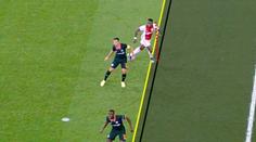 Prohra s hořkou pachutí! Ajaxu VAR neuznal gól, pak Chelsea udeřila