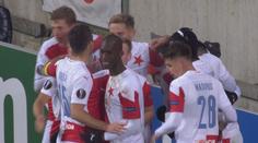 Čest českých klubů zachránila Slavia. Nad Beer Ševou vyhrála o tři góly