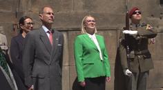 Princ Edward se sešel s Černochovou. Společně uctili památku padlých parašutistů