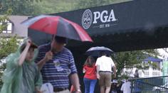 Třetí kolo PGA Championship přerušily bouřky! Lídři zůstali