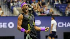 Nadalův fantastický úder uchvátil US Open! Šílel z něj i Tiger Woods