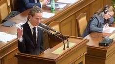 Prezidenta by mělo být možné odvolat v referendu, navrhují Piráti